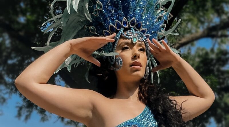 Andressa Gomes estreará como musa da Em Cima da Hora no carnaval de 2026